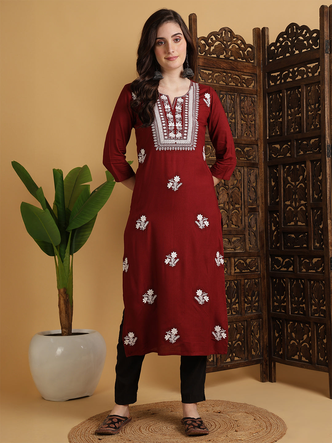 Rayon Calf Length Solid Straight 3/4 Sleeves Round Neck Kurta
