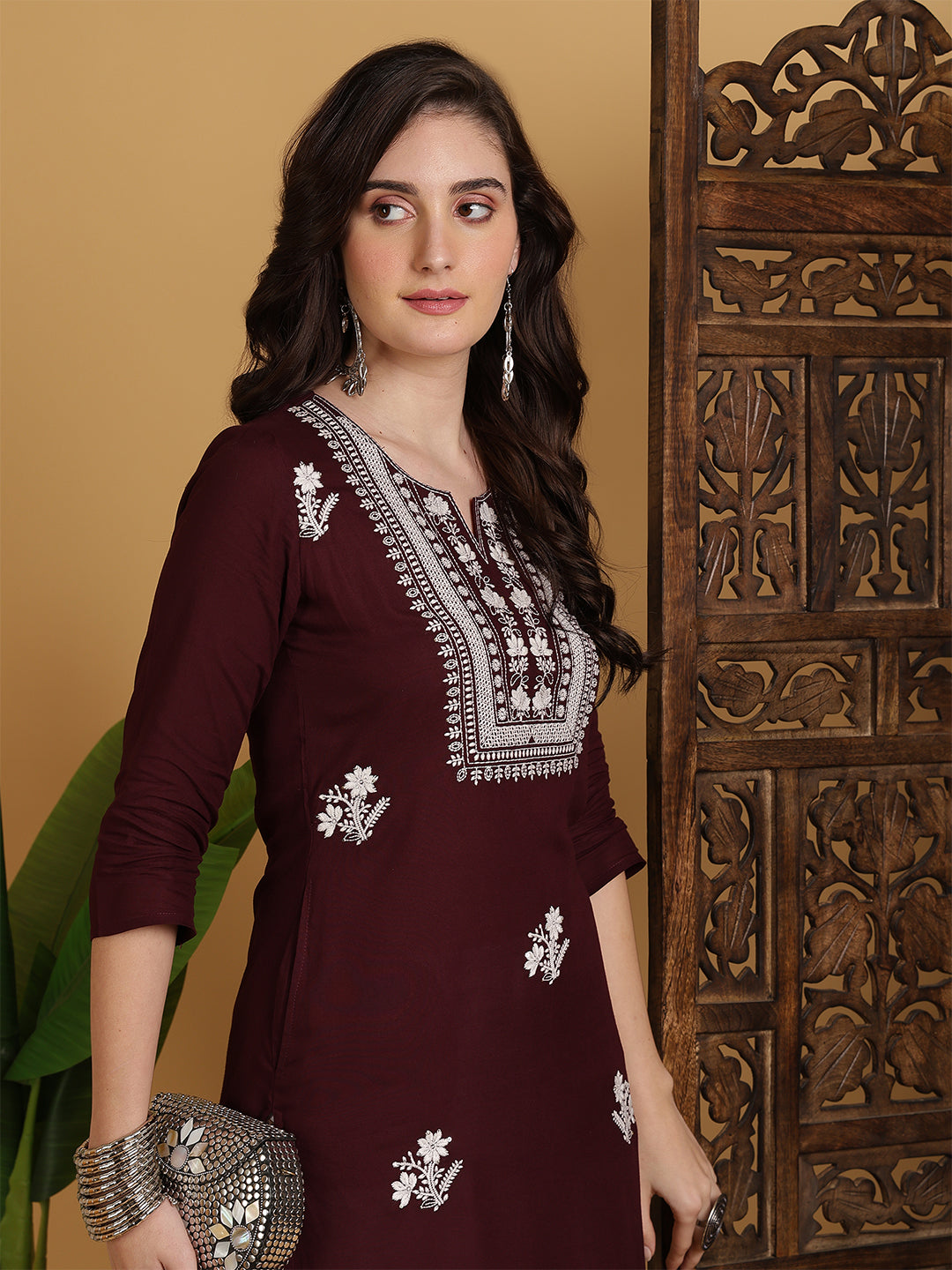 Rayon Calf Length Solid Straight 3/4 Sleeves Round Neck Kurta