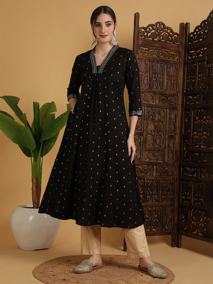 Rayon Calf Length Solid Semi-Flared 3/4 Sleeves V-Neck Kurta