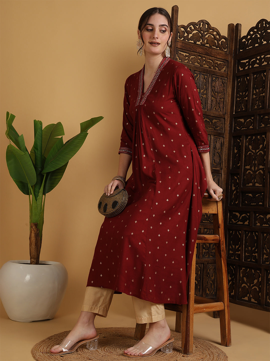 Rayon Calf Length Solid Semi-Flared 3/4 Sleeves V-Neck Kurta