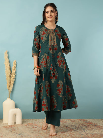 Cotton Calf Length Printed Semi-Flared 3/4 Sleeves Round Neck Kurta Bottom Set
