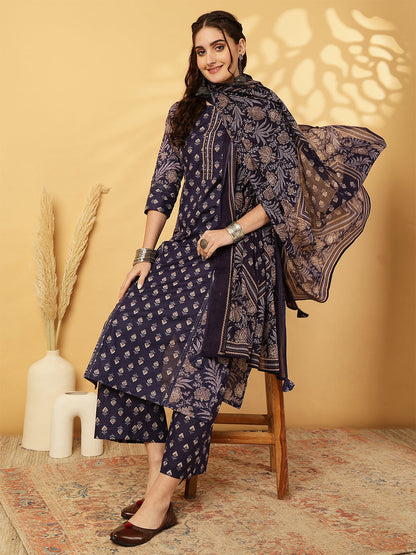 Cotton Calf Length Printed Straight 3/4 Sleeves Round Neck Kurta Bottom Dupatta Set