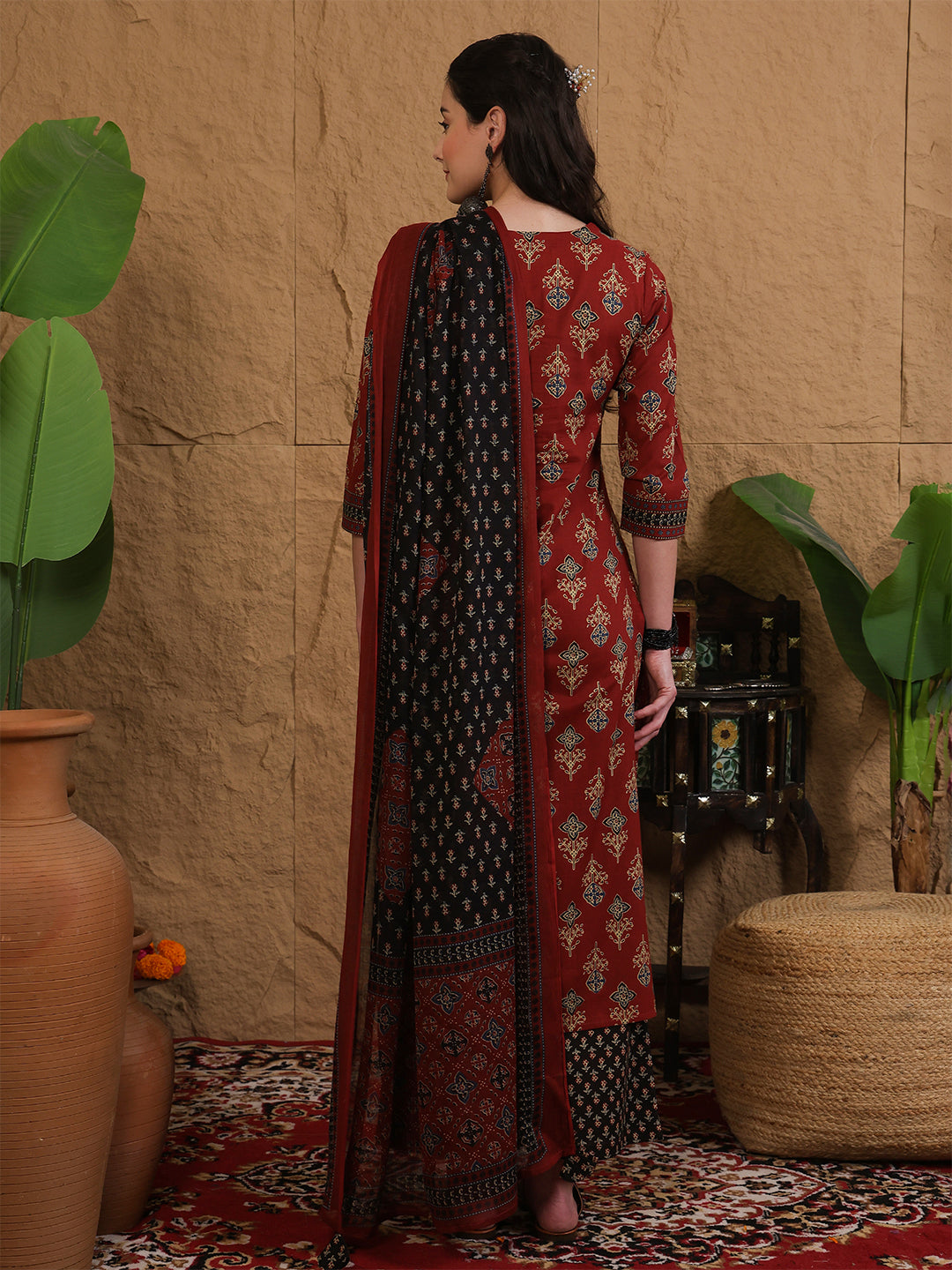 Cotton Calf Length Printed Three-Quarter Sleeves Round Neck Straight Kurta Bottom With Dupatta