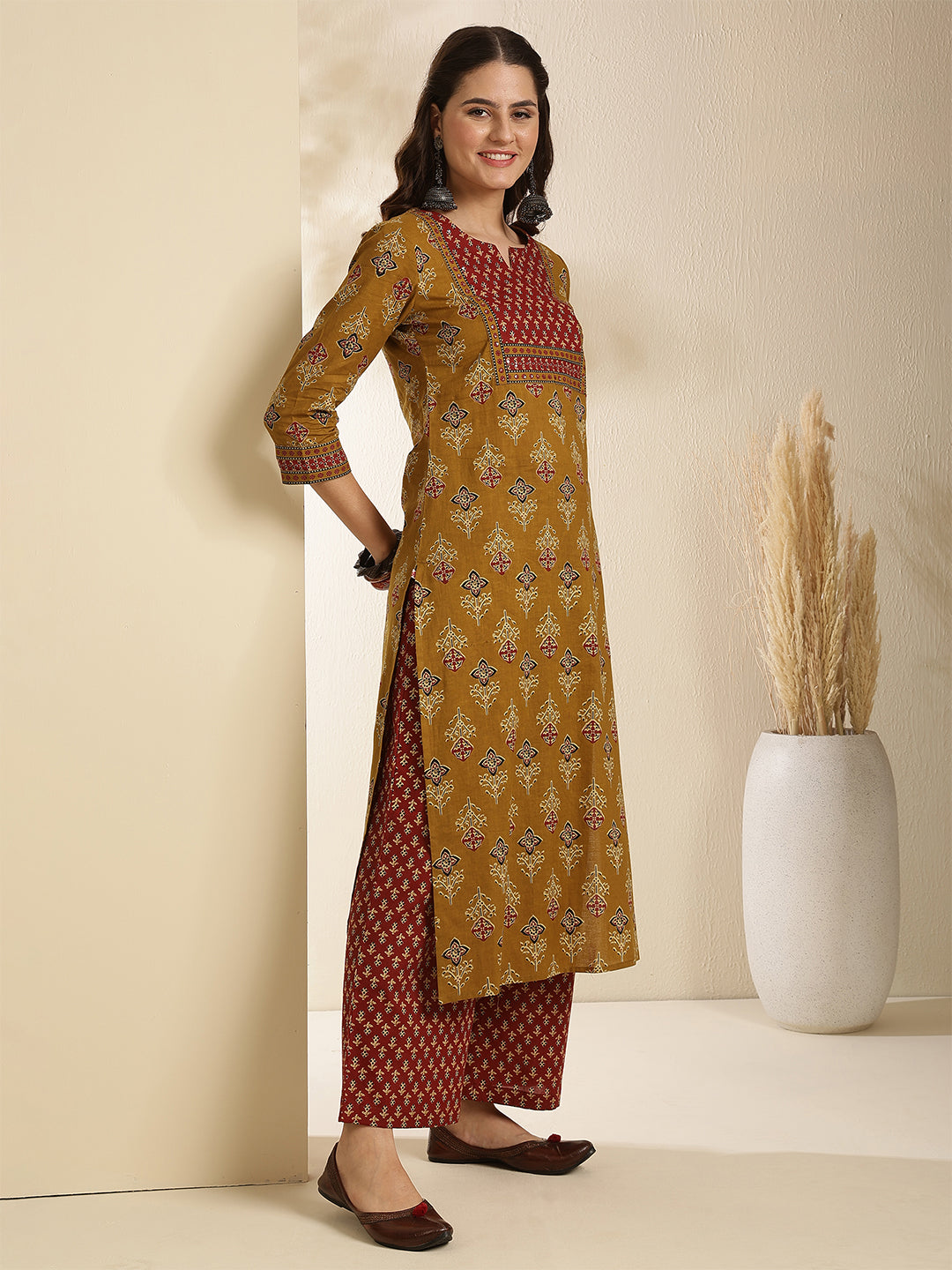 Cotton Calf Length Printed Three-Quarter Sleeves Round Neck Straight Kurta Bottom With Dupatta