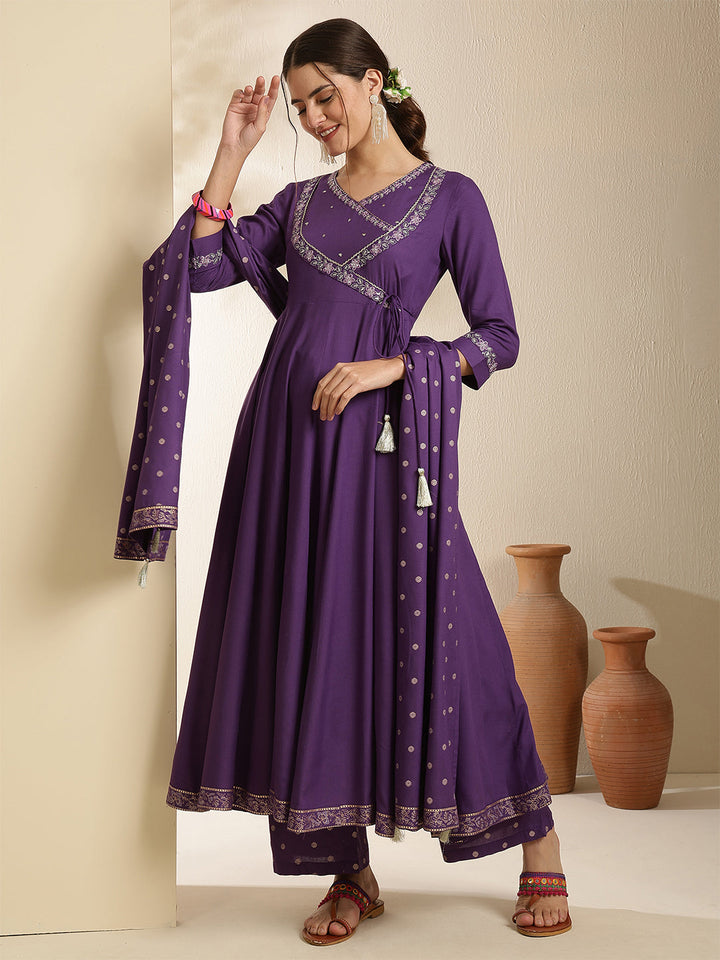 Rayon Calf Length Solid Three-Quarter Sleeves V-Neck Anarkali Kurta Bottom With Dupatta