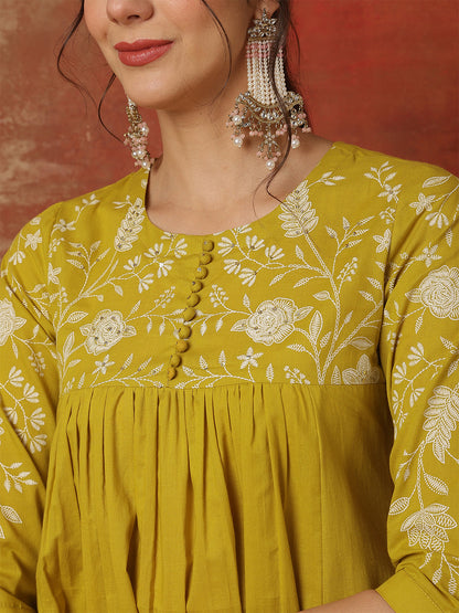 Rayon Calf Length Solid 3/4 Sleeves Round Neck A-Line Kurta Bottom With Dupatta