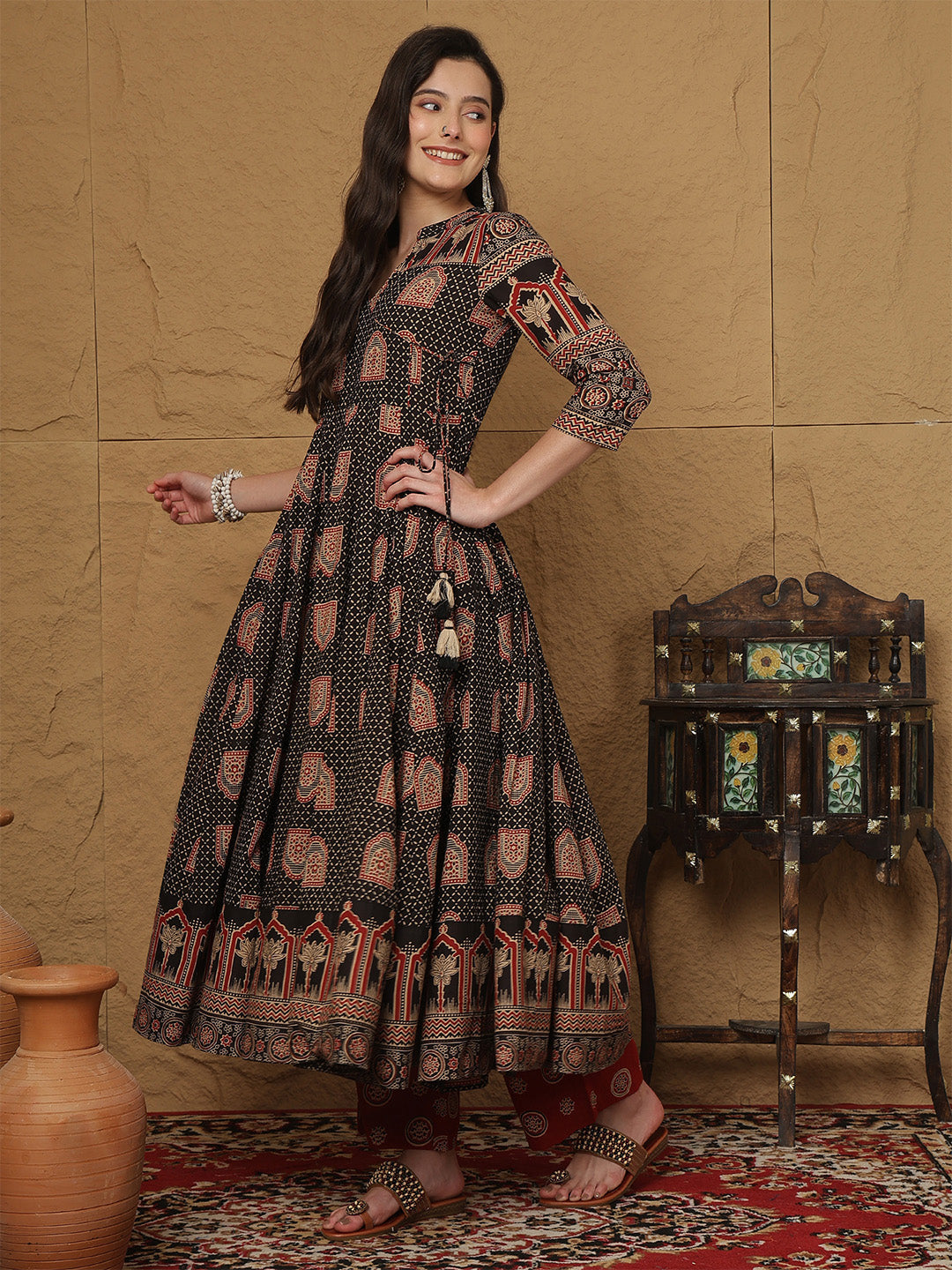 Cotton Ankle Length Printed 3/4 Sleeves Collar Anarkali Kurta Bottom With Dupatta