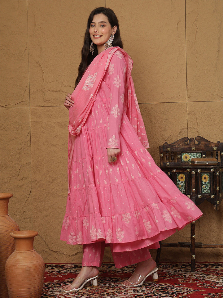 Cotton Ankle Length Printed 3/4 Sleeves Round Neck Full Flared Kurta Bottom With Dupatta