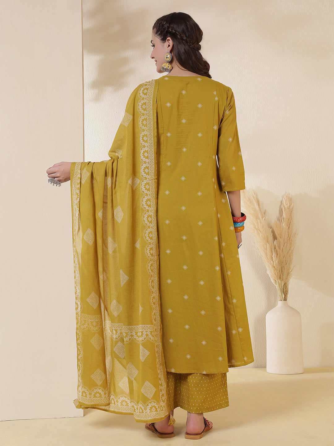Rayon Calf Length Printed 3/4 Sleeves Round Neck Semi-Flared Kurta Suit Set