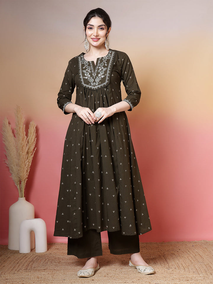 Cotton Calf Length Printed 3/4 Sleeves Round Neck Semi-Flared Kurta Suit Set
