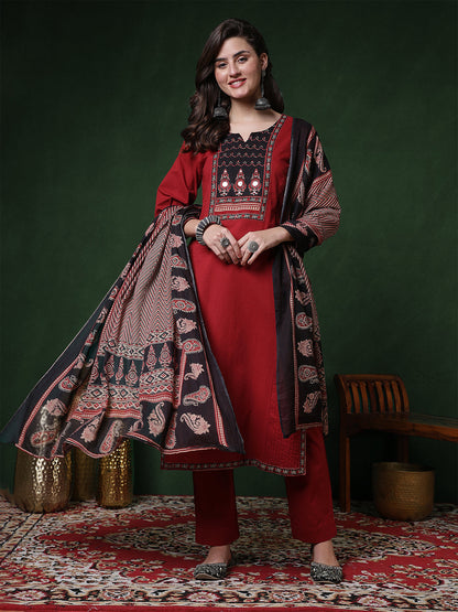 Rayon Calf Length Solid 3/4 Sleeves Round Neck Straight Kurta Suit Set