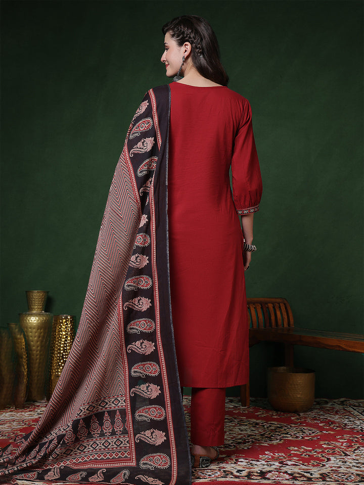 Rayon Calf Length Solid 3/4 Sleeves Round Neck Straight Kurta Suit Set