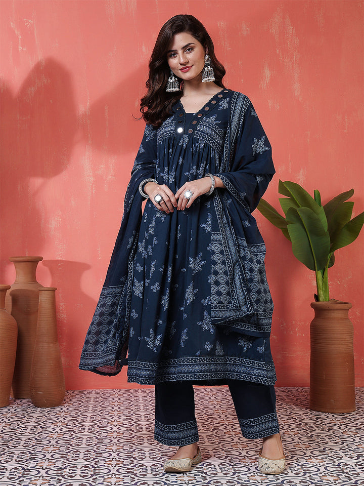 Rayon Calf Length Printed 3/4 Sleeves V-Neck Semi-Flared Kurta Suit Set