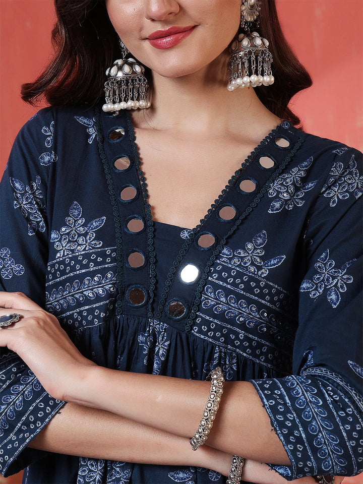 Rayon Calf Length Printed 3/4 Sleeves V-Neck Semi-Flared Kurta Suit Set