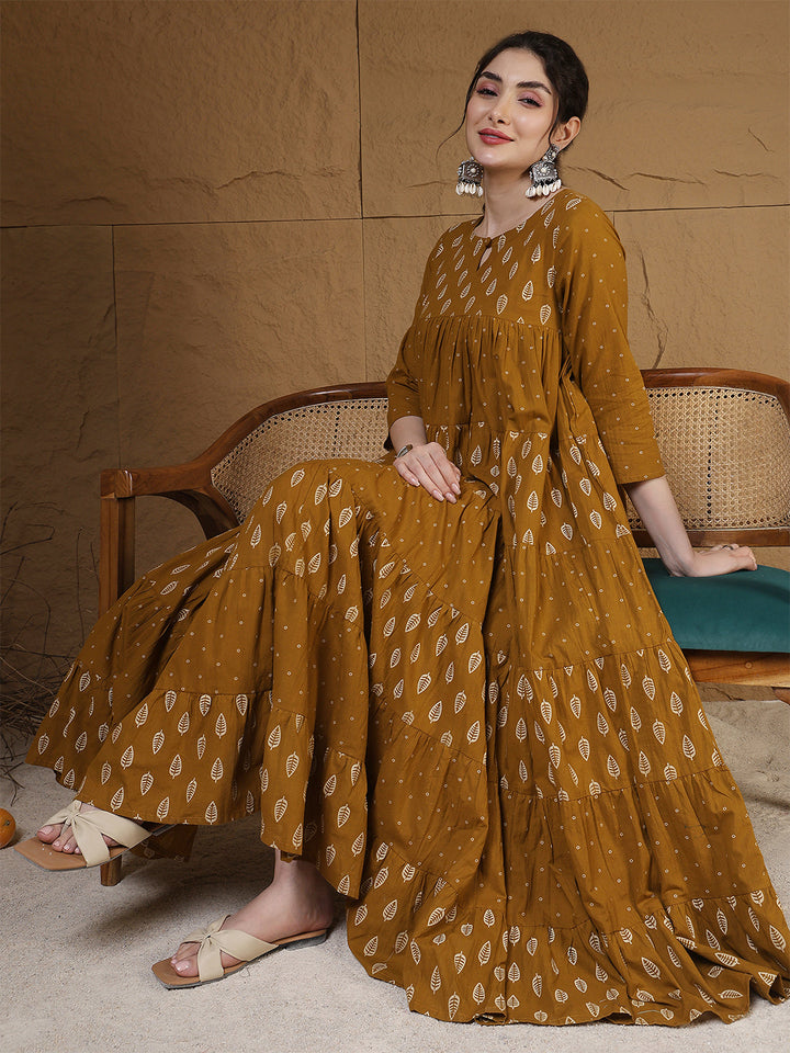 Cotton Calf Length Printed 3/4 Sleeves Key Hole Neck Flared Kurta