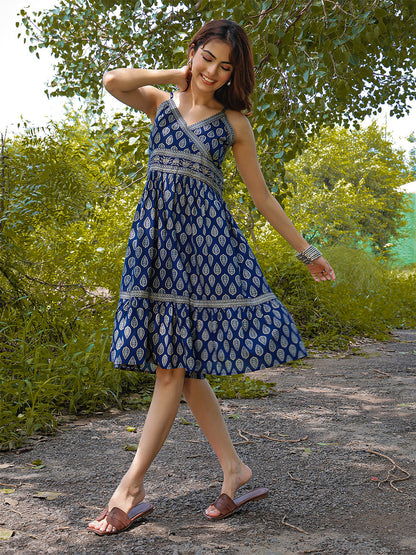 Cotton Knee Length Printed Strappy Sleeve V-Neck Flared Dress