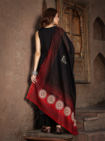 Rayon Calf Length Solid Sleeveless V-Neck Straight Kurta Suit Set