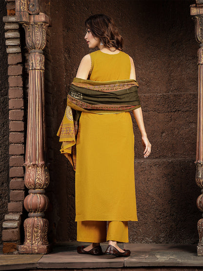 Rayon Calf Length Solid Sleeveless V-Neck Straight Kurta Suit Set