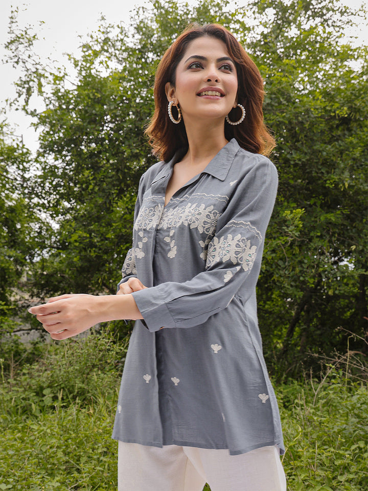 Rayon Hip Length Solid 3/4 Sleeve Shirt Collar Straight Top