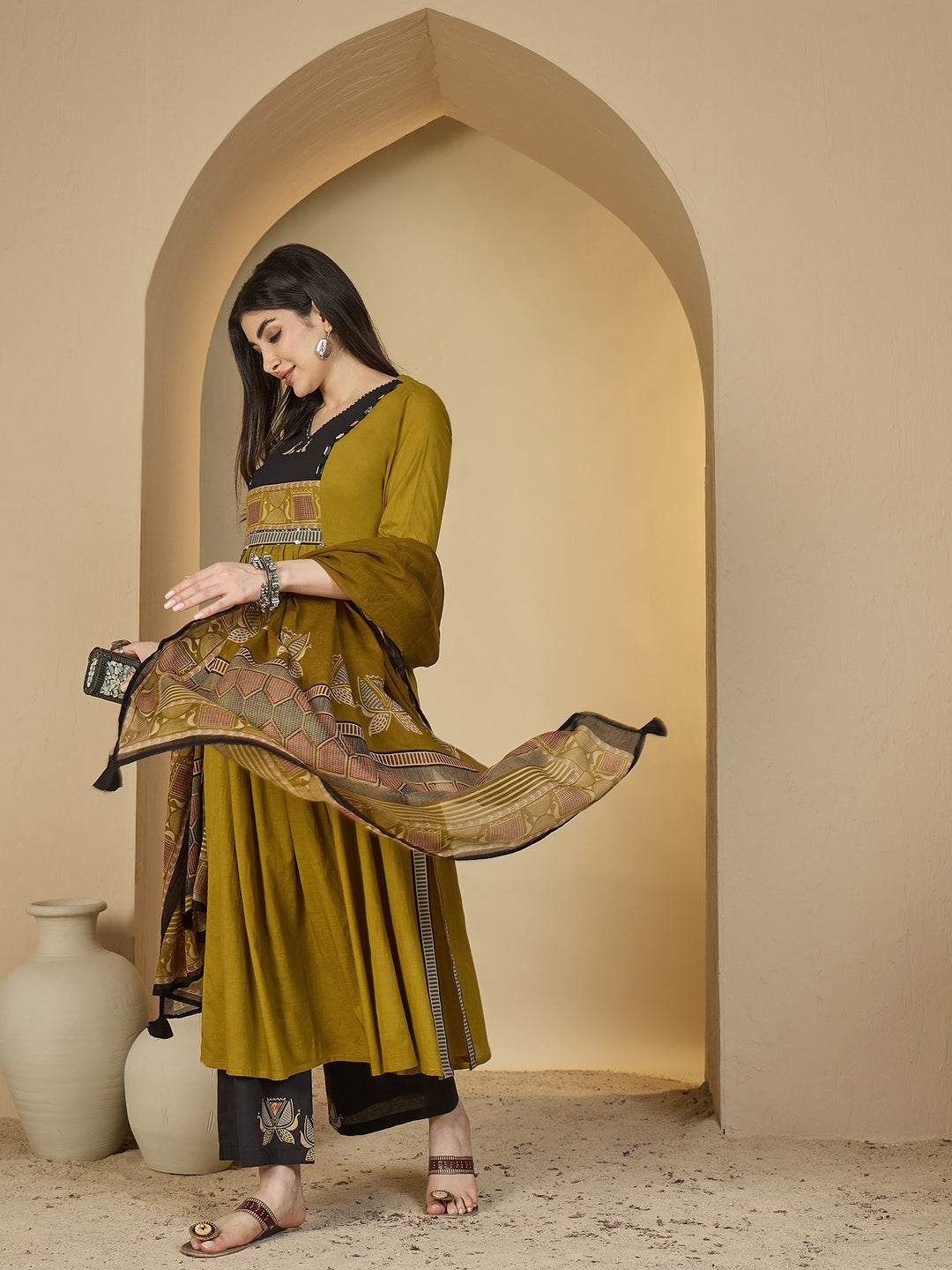 Rayon Calf Length Solid 3/4 Sleeves V-Neck Flared Kurta Suit Set