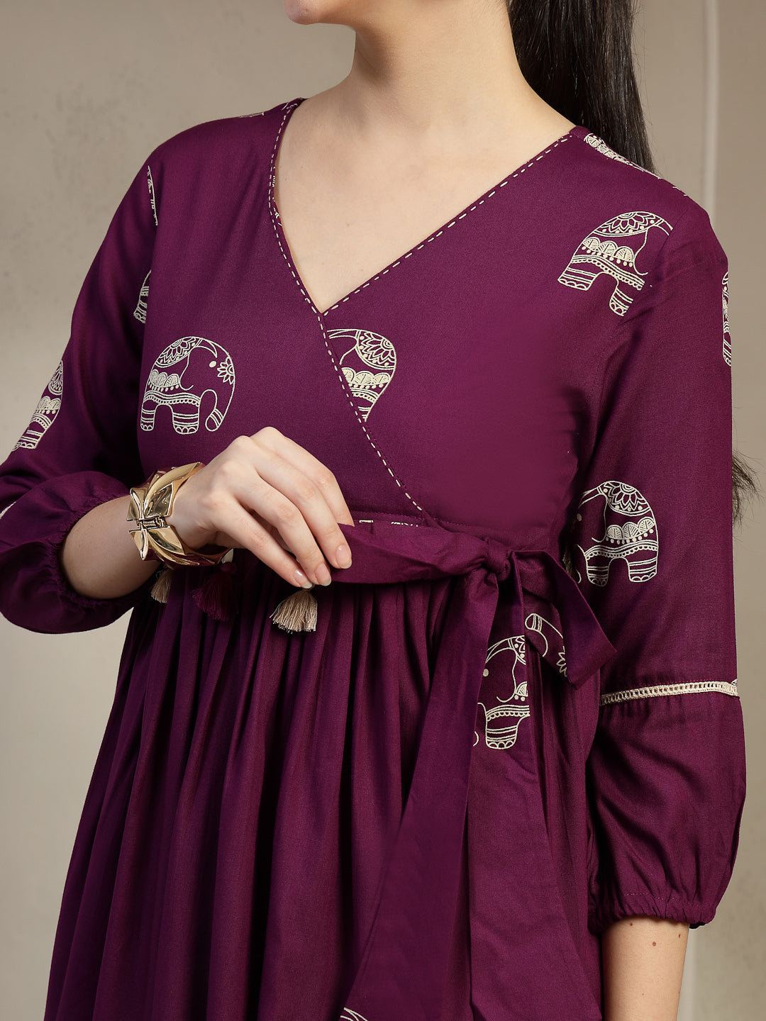 Rayon Hip Length Printed 3/4 Sleeves V-Neck Flared Top