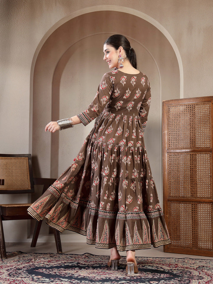Cotton Ankle Length Printed 3/4 Sleeves Sweetheart Neck Anarkali Kurta