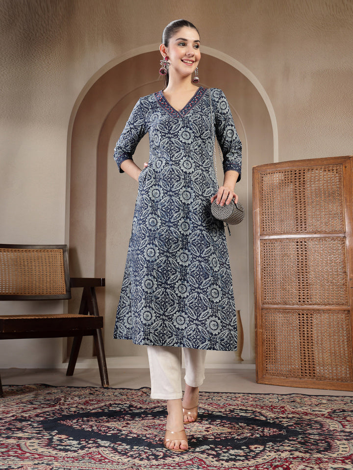 Cotton Calf Length Printed 3/4 Sleeves V-Neck Straight Kurta