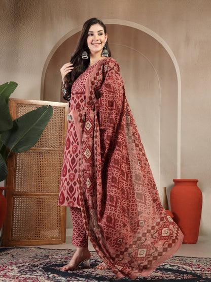 Cotton Calf Length Printed 3/4 Sleeves Round Neck Straight Kurta Suit Set With Dupatta