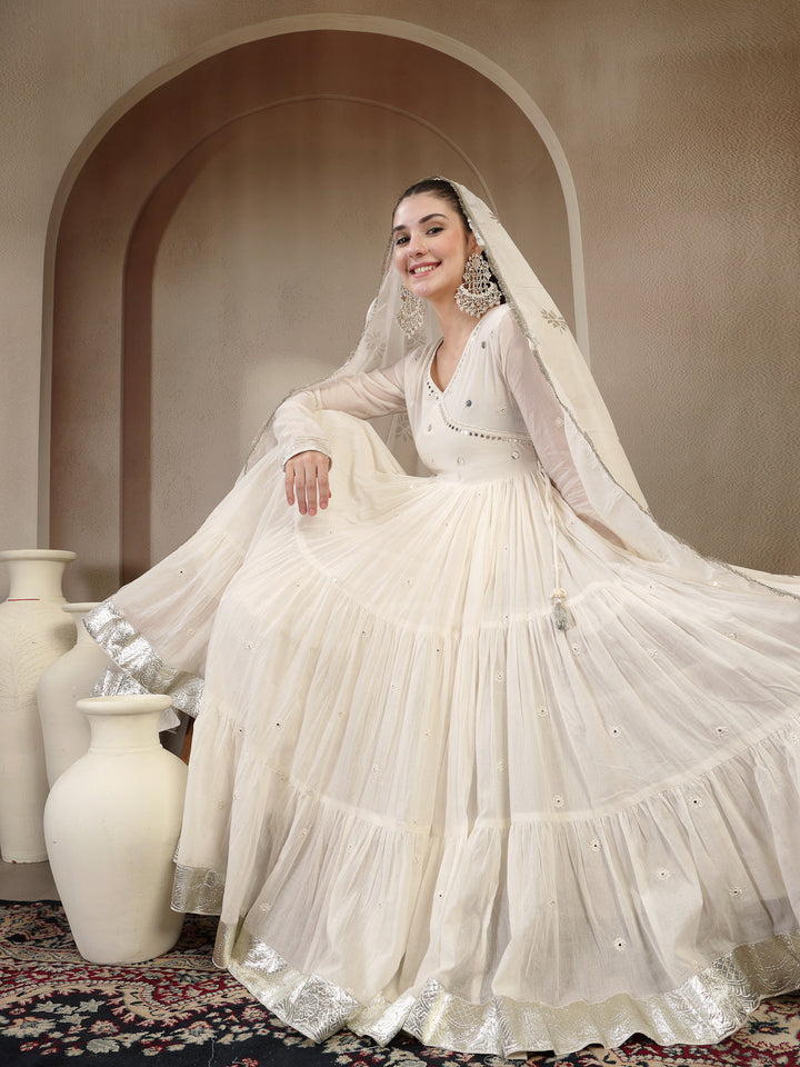 Malmal Calf Length Solid Full Sleeves Anrakha Neck Anarkali Lining Kurta Suit Set With Dupatta