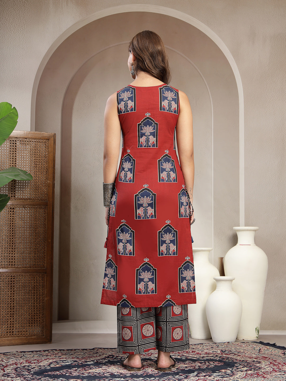 Straight Printed Cotton Round Neck Kurta Set