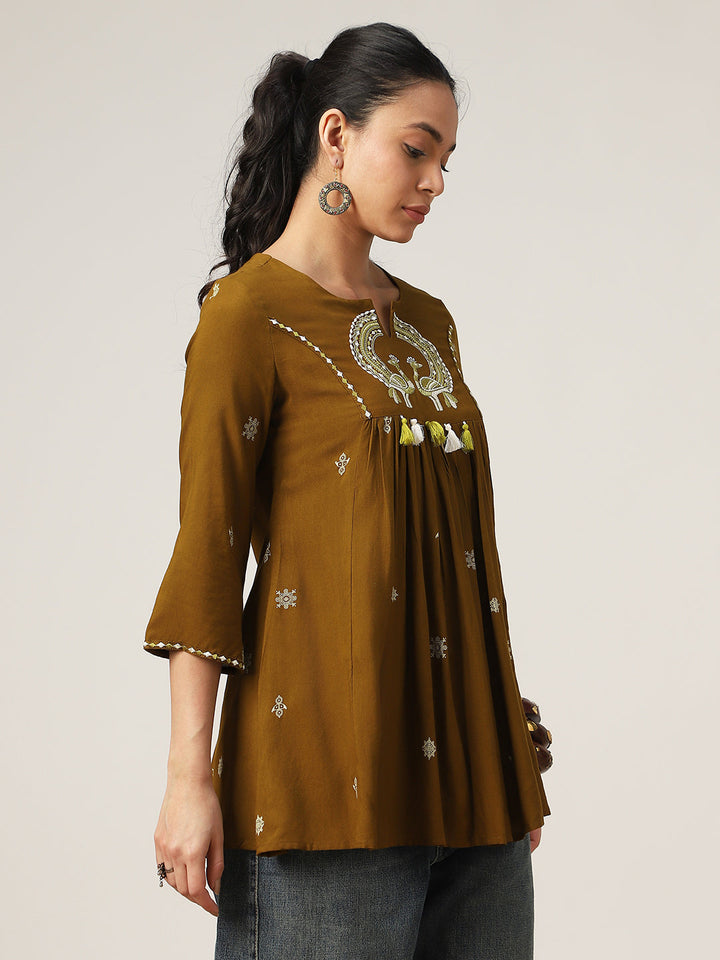 Flared Solid Rayon Round Neck Top