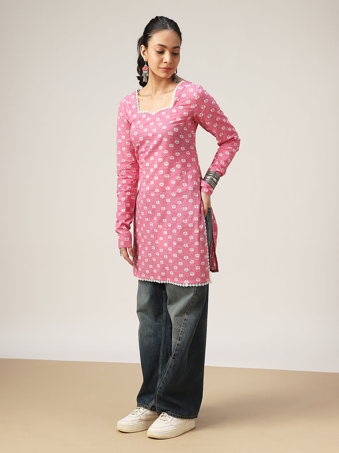 Straight Printed Cotton Sweet Heart Neck Top