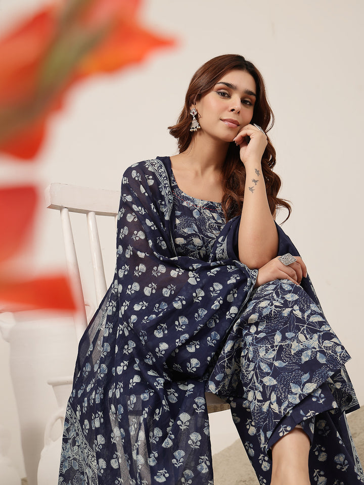 Straight Cotton Printed Kurta Set With Dupatta