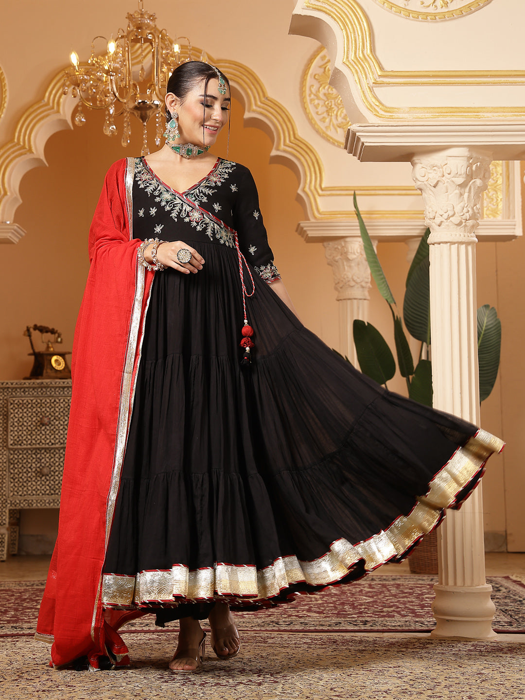 Malmal Calf Length Solid 3/4 Sleeve V-Neck Anarkali Kurta Suit Set