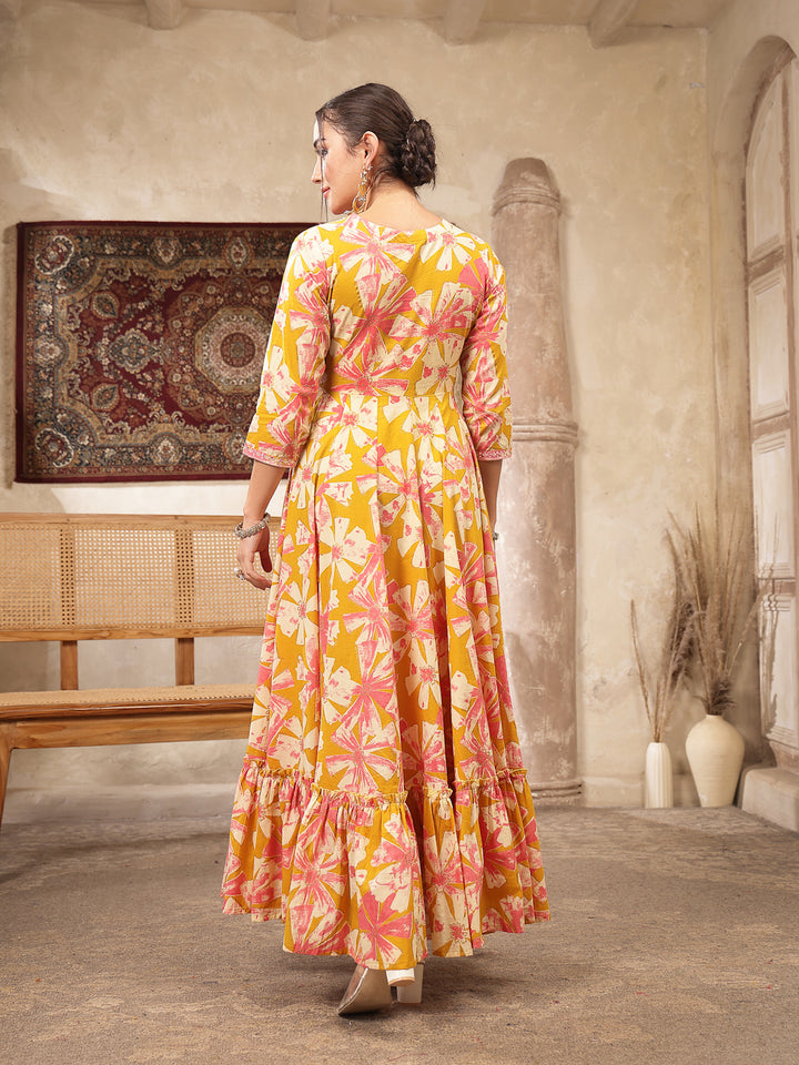 Rayon Calf Length Printed 3/4 Sleeve Round Neck Flared Kurta