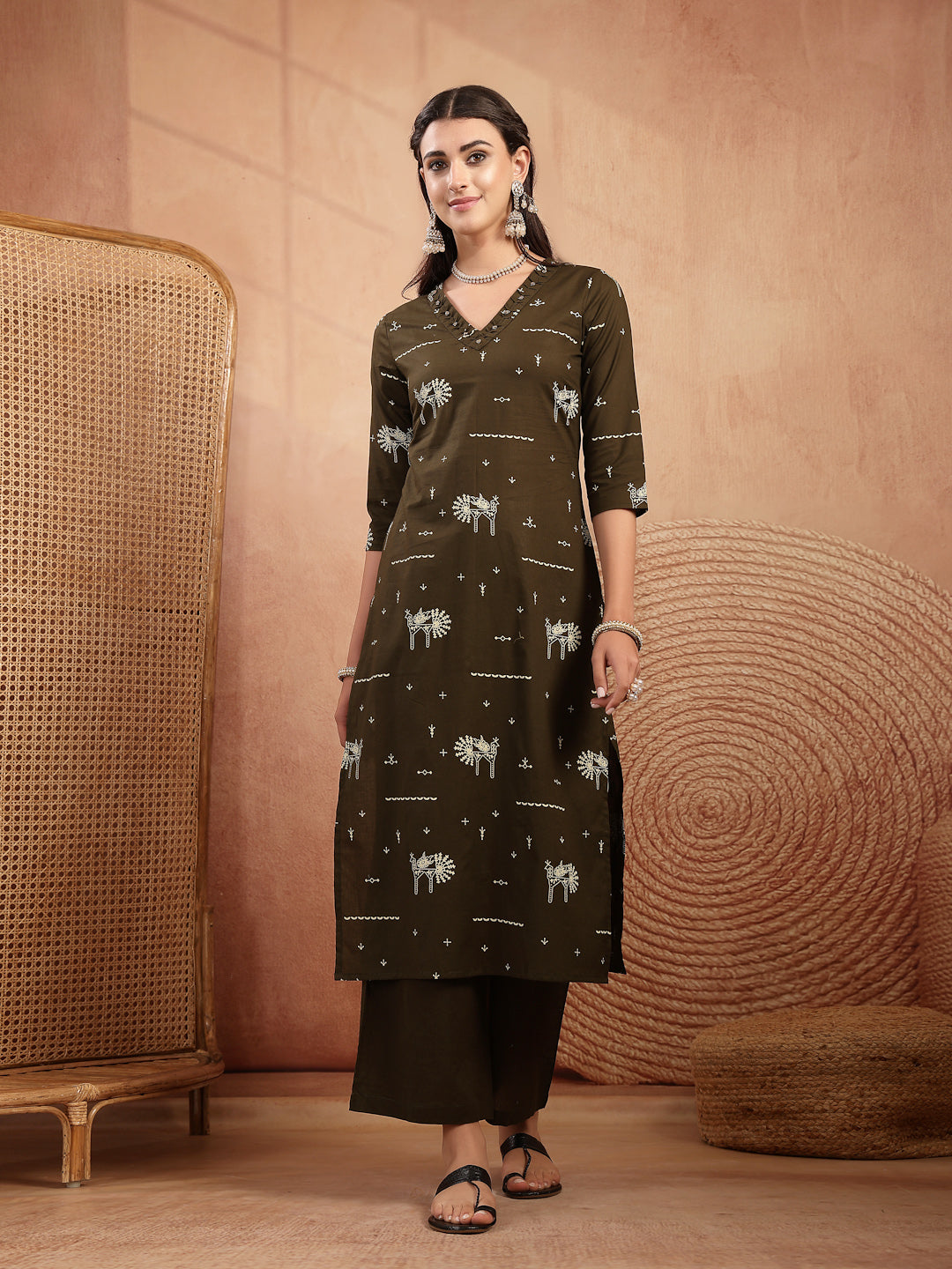 Rayon Calf Length Printed 3/4 Sleeves V-Neck Straight Kurta Suit Set