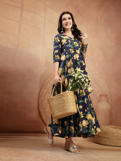 Cotton Calf Length Printed 3/4 Sleeve V-Neck Flared Kurta