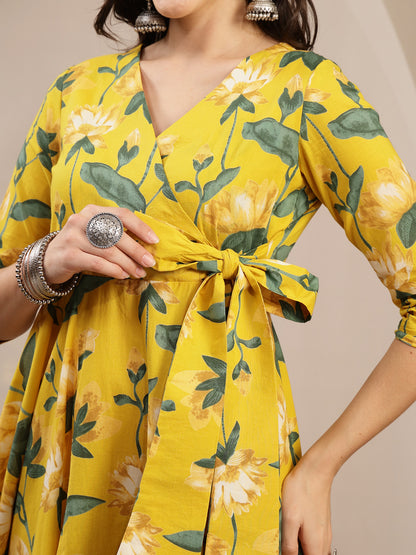 Cotton Calf Length Printed 3/4 Sleeve V-Neck Flared Kurta