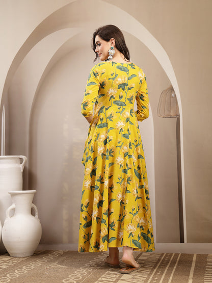 Cotton Calf Length Printed 3/4 Sleeve V-Neck Flared Kurta