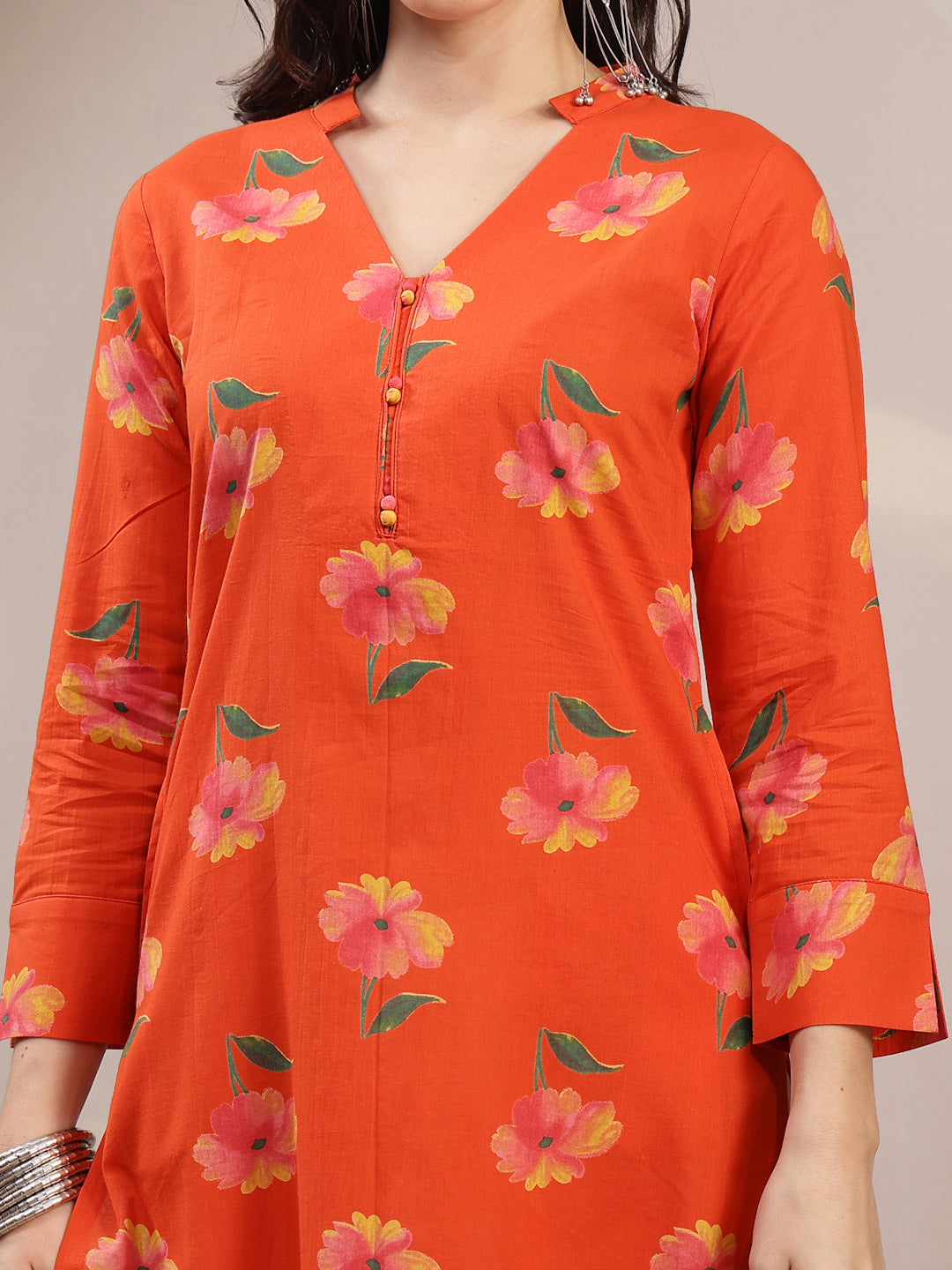 Cotton Calf Length Printed 3/4 Sleeve V-Neck Straight Kurta