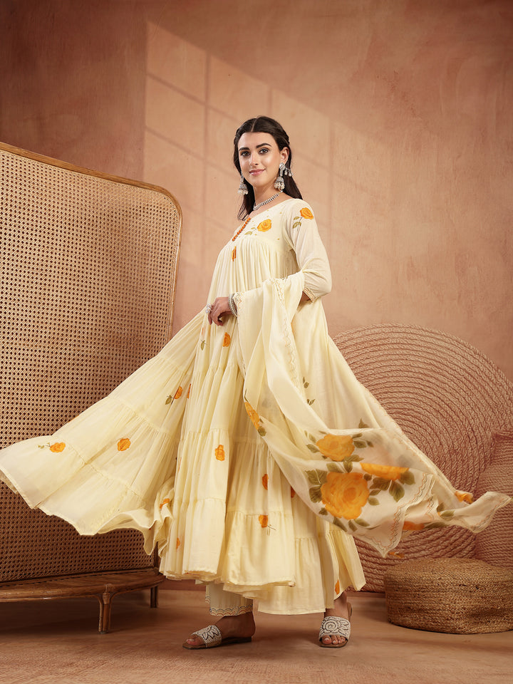 Malmal Calf Length Printed 3/4 Sleeves Round Neck Anarkali Kurta Suit Set