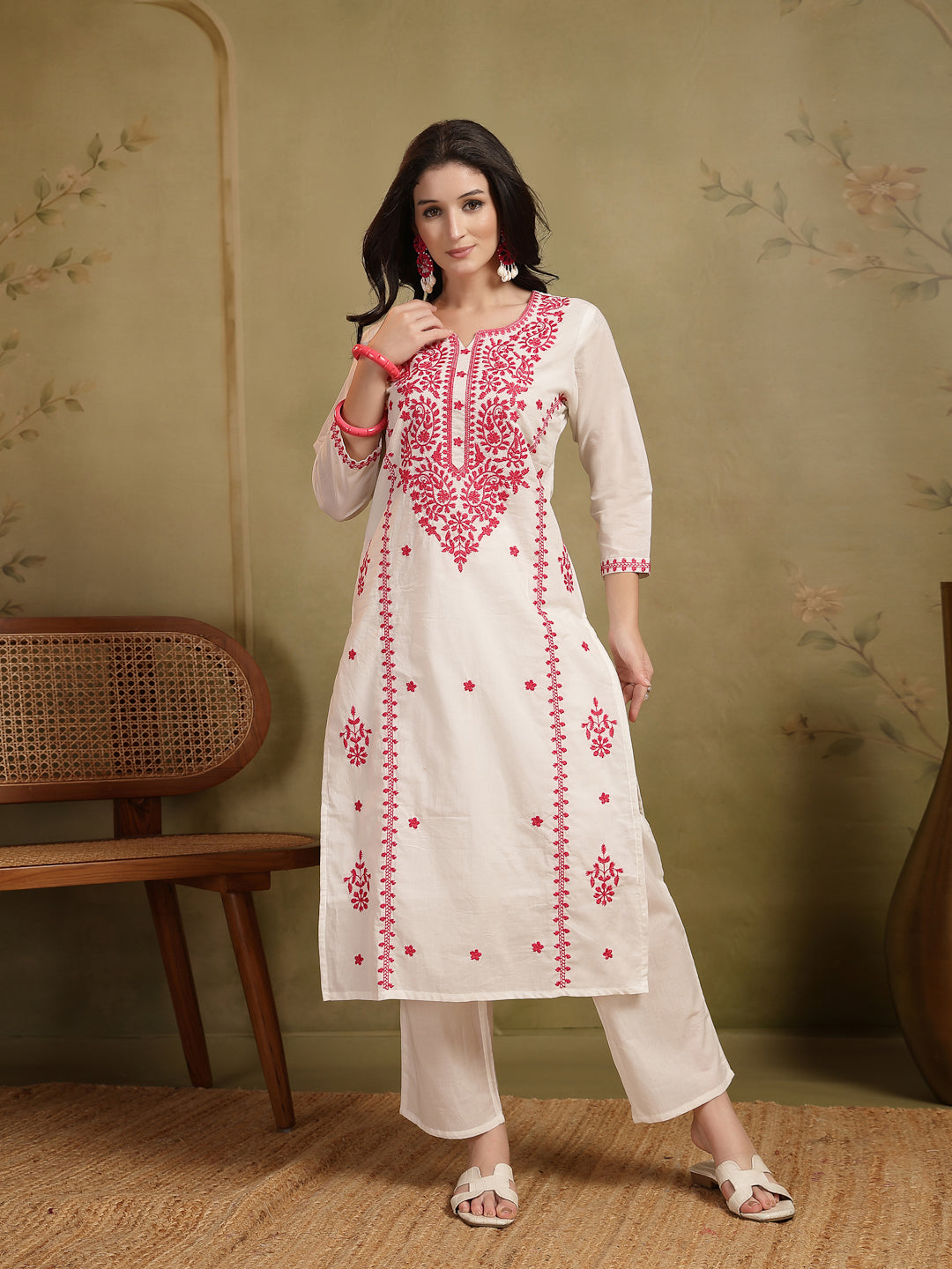 Straight Solid Embroidered Cotton Kurta Set With Malmal Dupatta