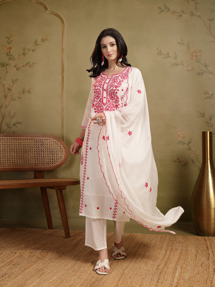 Straight Solid Embroidered Cotton Kurta Set With Malmal Dupatta