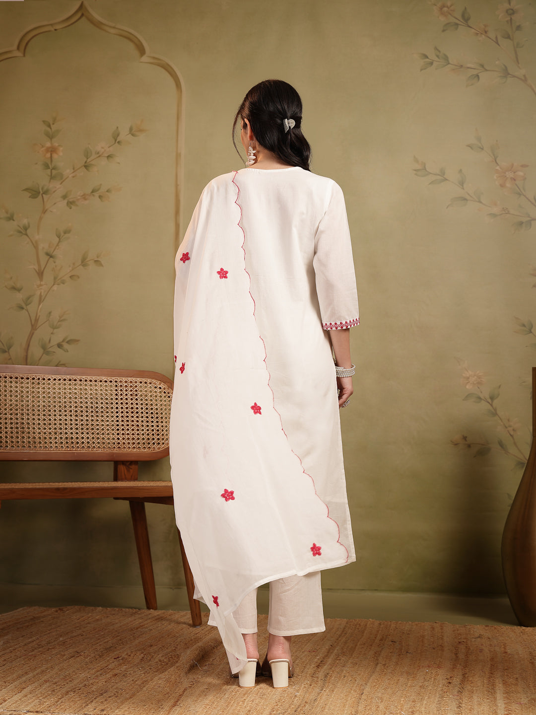 Straight Solid Embroidered Cotton Kurta Set With Malmal Dupatta