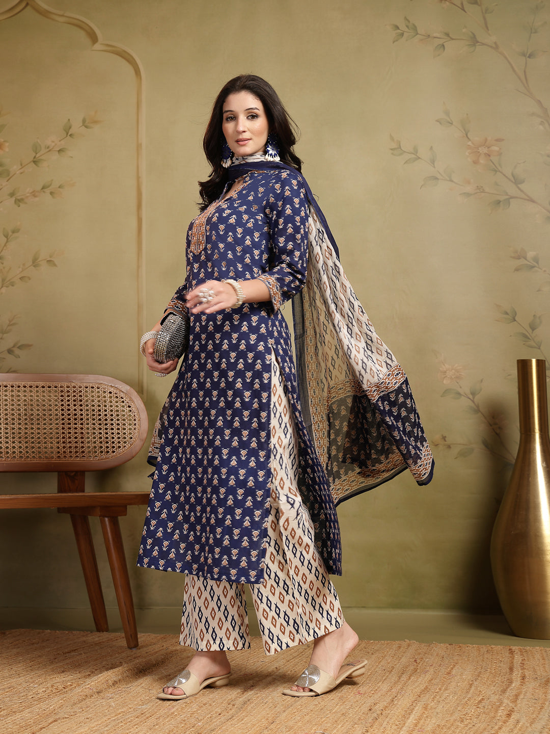 Straight Printed Embellishment Cotton Kurta Set With Malmal Dupatta
