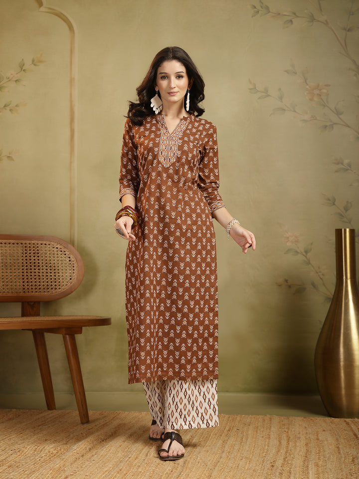 Straight Printed Embellishment Cotton Kurta Set With Malmal Dupatta