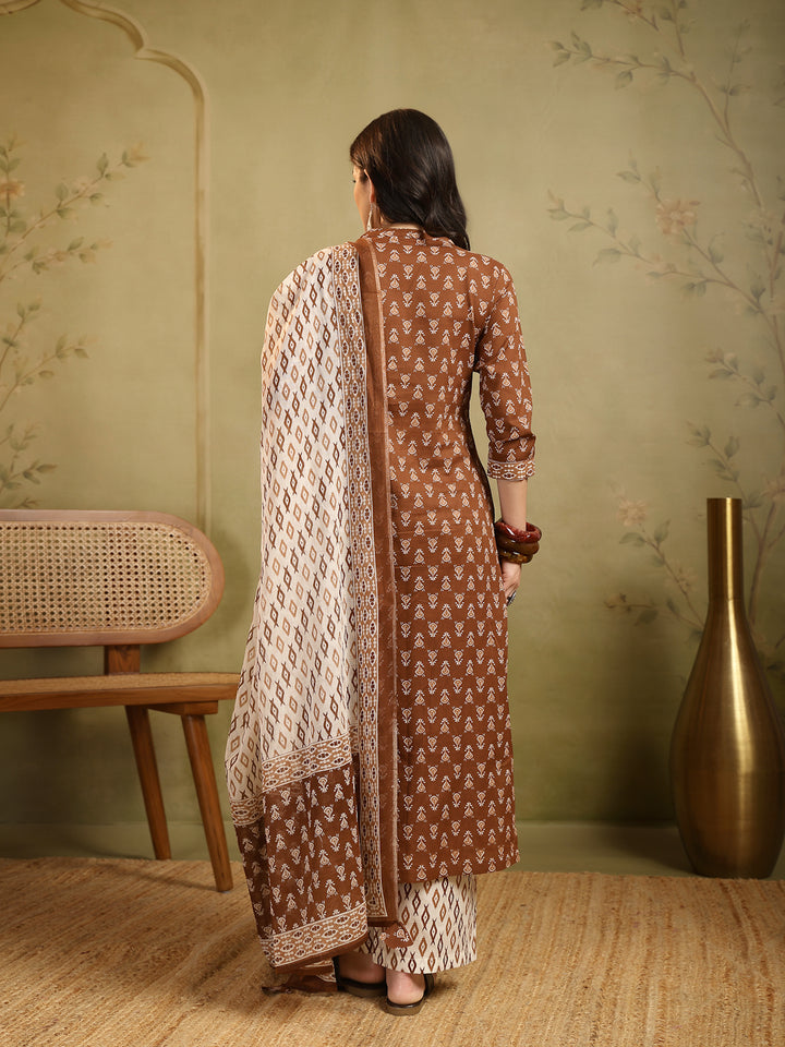 Straight Printed Embellishment Cotton Kurta Set With Malmal Dupatta