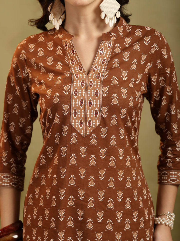 Straight Printed Embellishment Cotton Kurta Set With Malmal Dupatta
