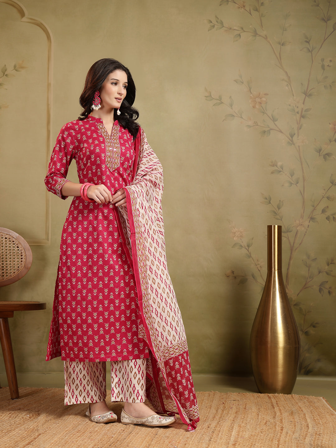 Straight Printed Embellishment Cotton Kurta Set With Malmal Dupatta