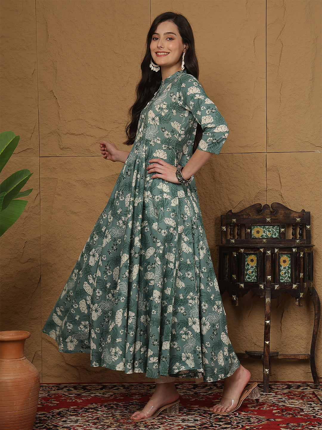 Women Cotton Printed Ankle Length Three-Quarter Sleeves Mandarin Neck Anarkali Kurta